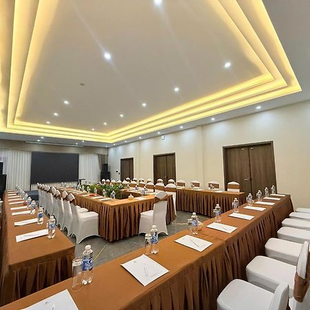 Athena Premier Resort Ninh Binh Buitenkant foto