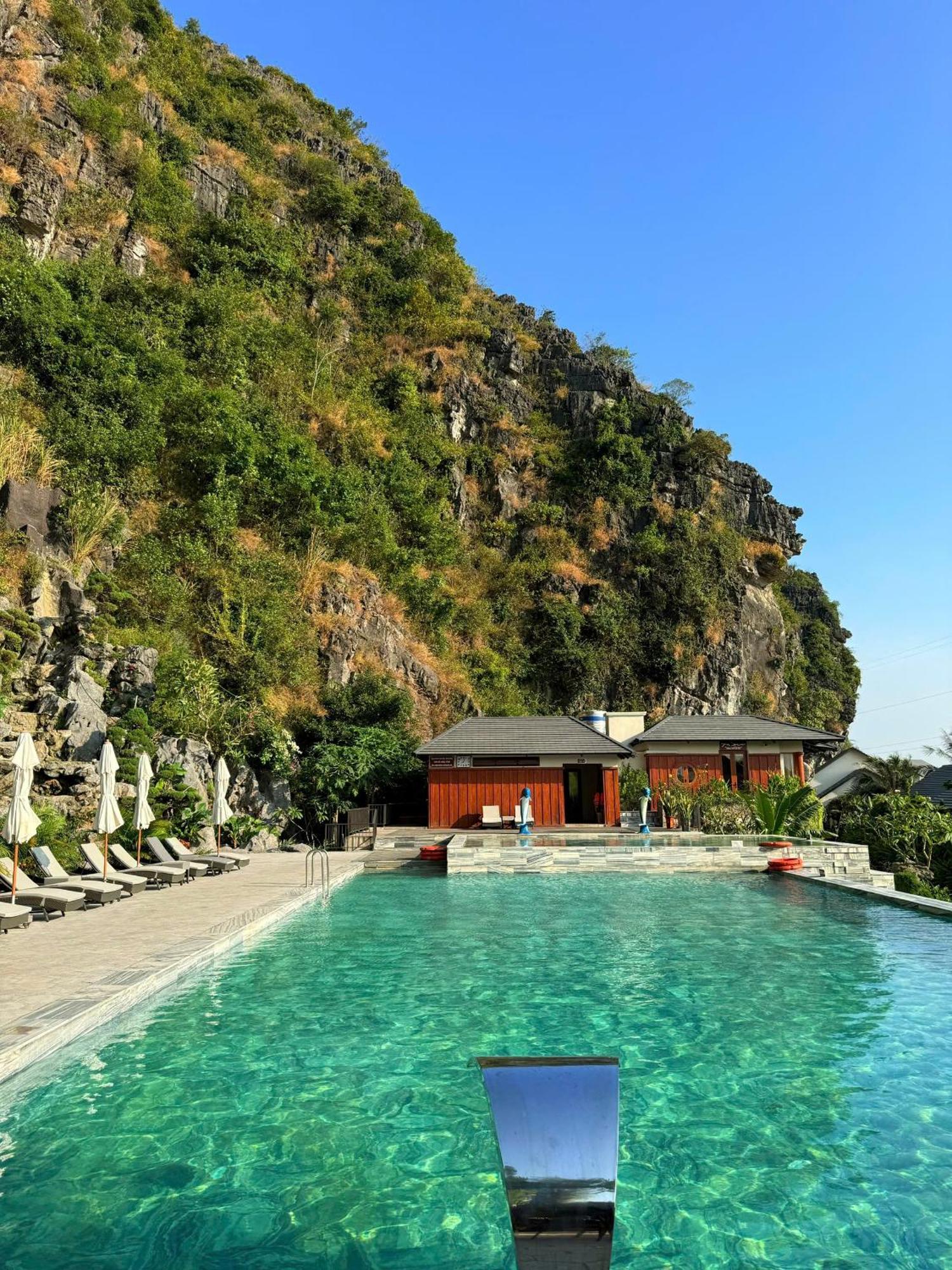 Athena Premier Resort Ninh Binh Buitenkant foto